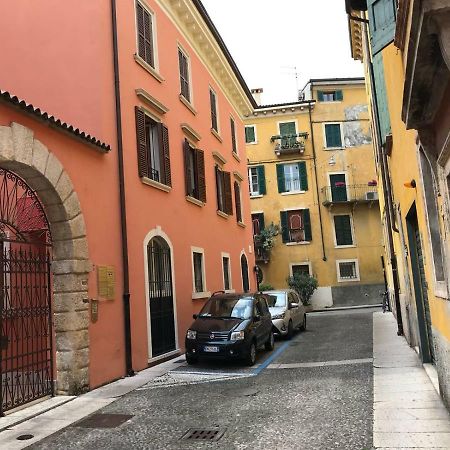 Verona'S Central Apartment Behind The Arena Extérieur photo